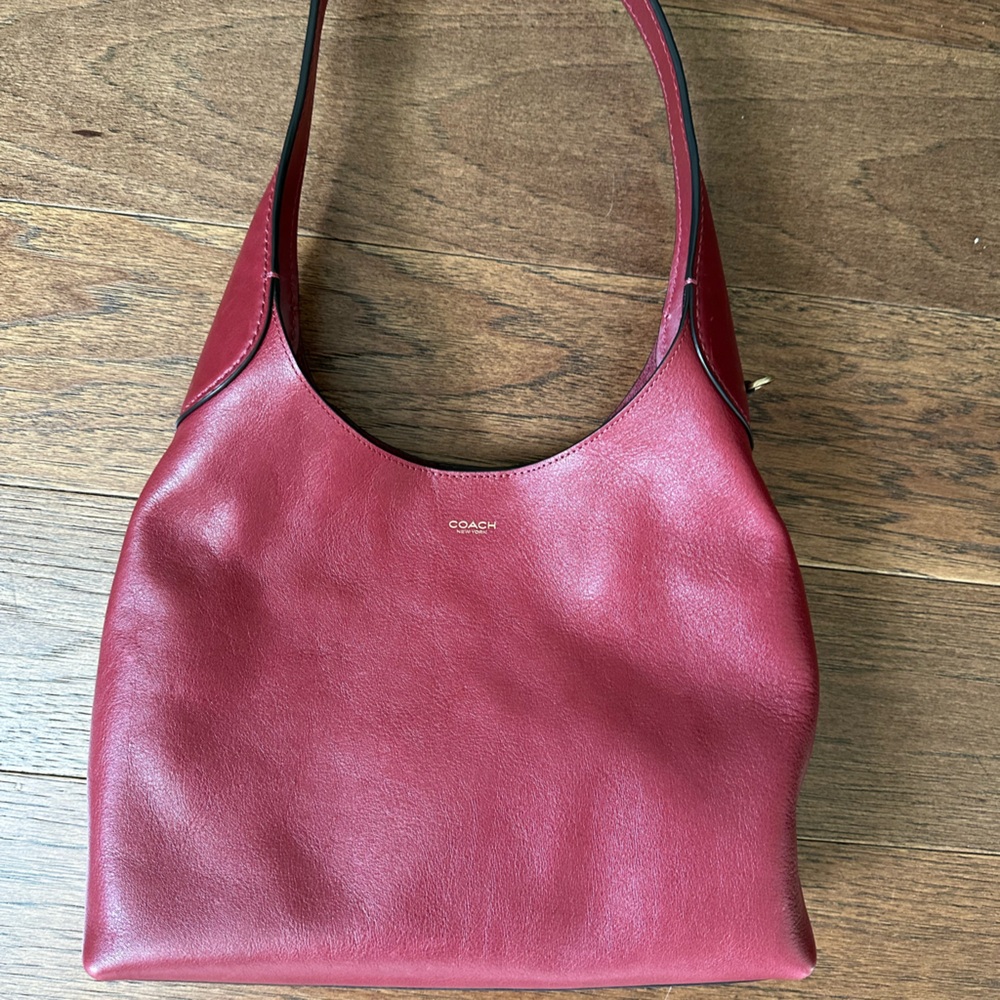 Coach Burgundy Leather Shoulder Bag